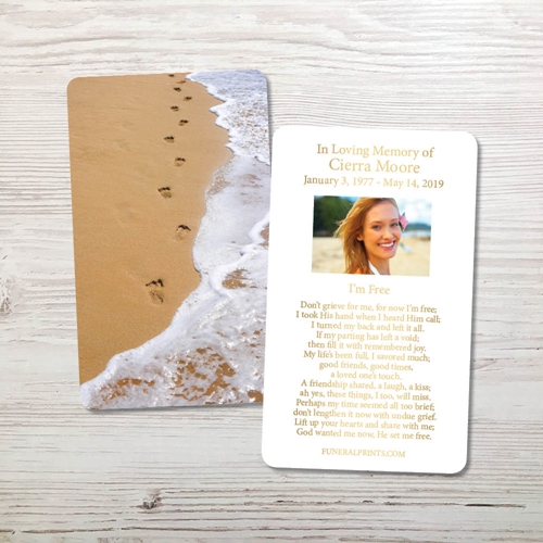 Picture of Foot Prints Gold Foil Memorial Card